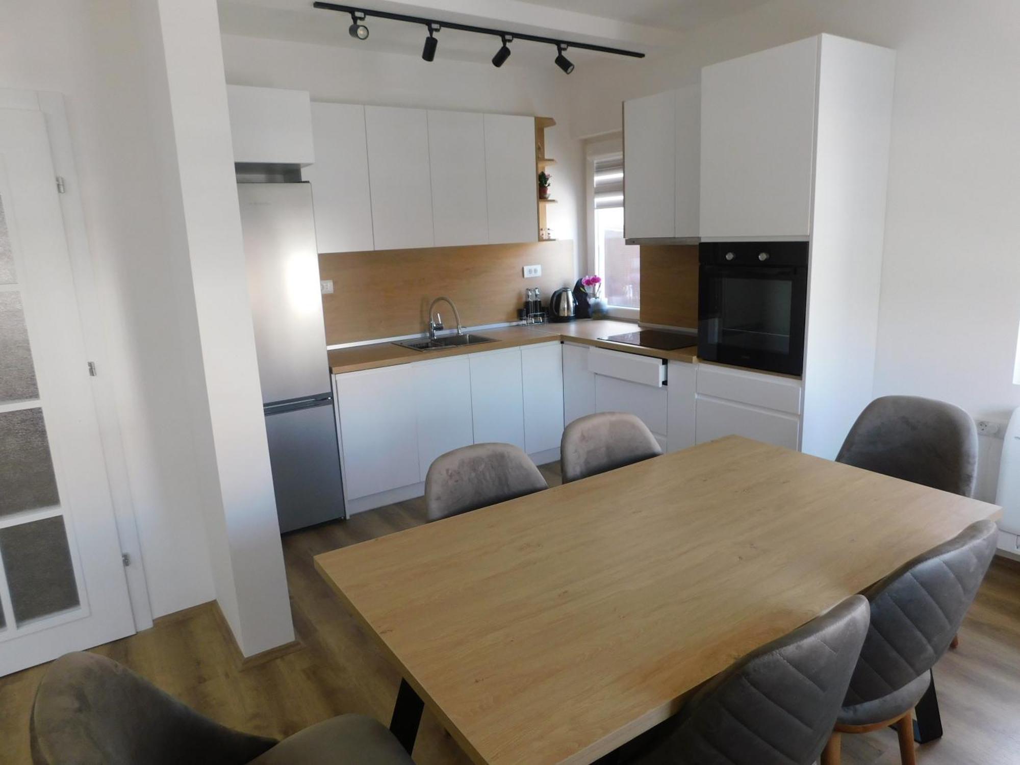 Apartments J&M 奥赫里德 外观 照片